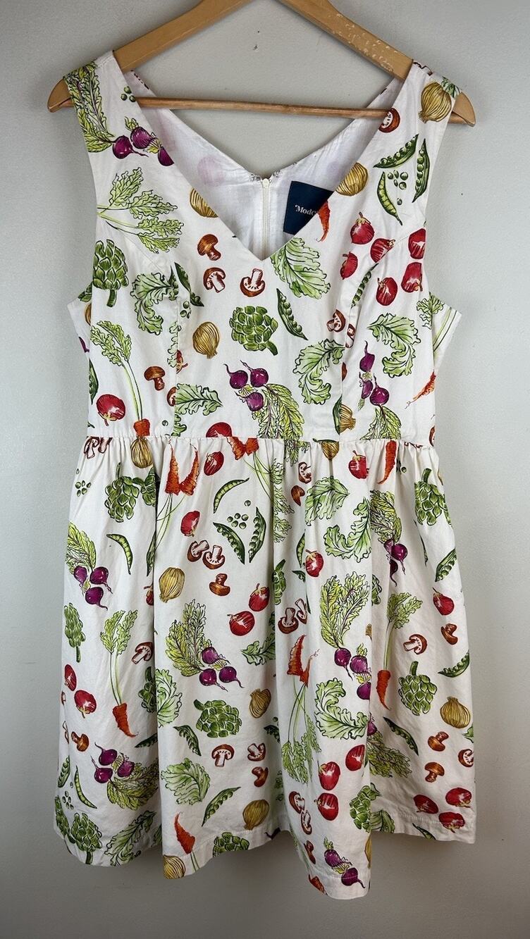 Modcloth Dress XL Retro Style Veggie Pattern Summer Inspired Garden Whimsical